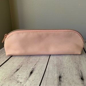 2/13$ New morphe makeup bag